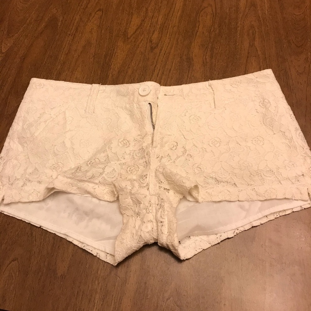 White lace shorts